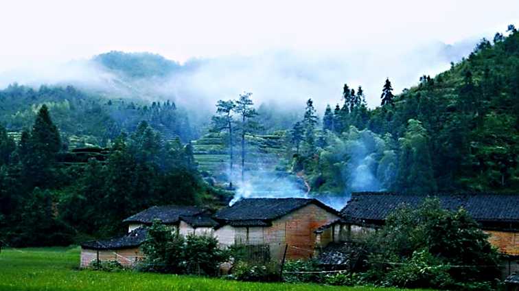 淡淡炊烟起,幽幽故园情